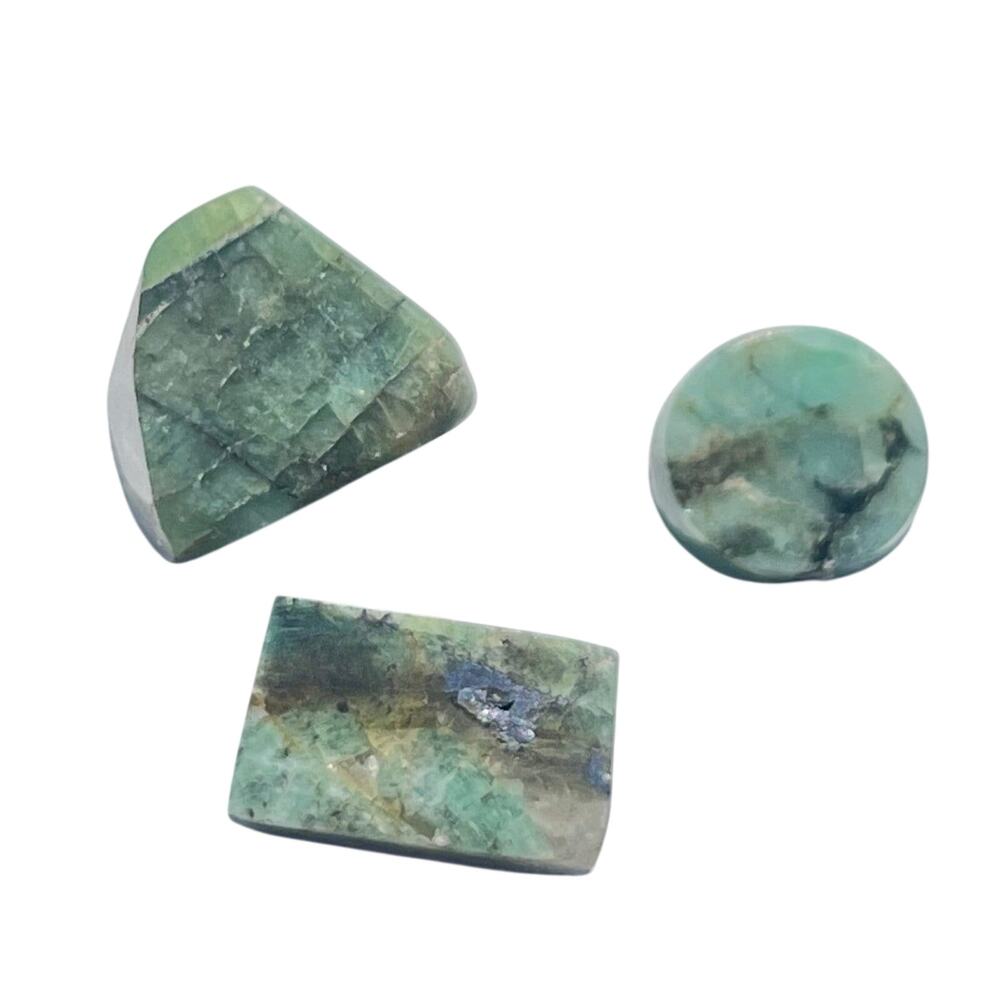 28.50cts Emerald Parcel - Custom Cut in display case